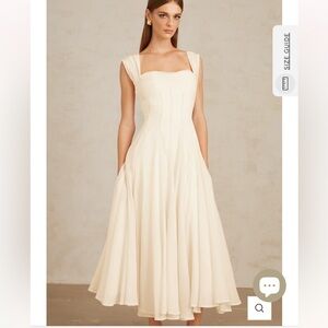 Elegant Cream Sleeveless Dress